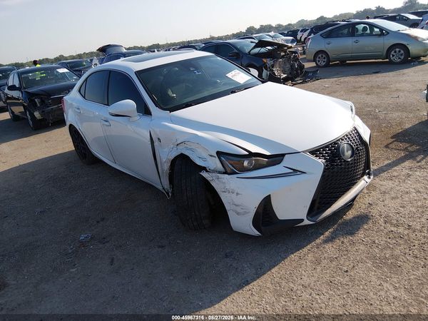 2018 LEXUS IS 300 — I1