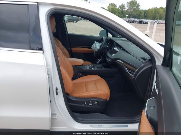 2019 CADILLAC XT4 PREMIUM LUXURY — I5