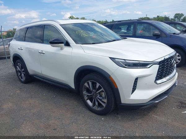 2022 INFINITI QX60 LUXE AWD — I1