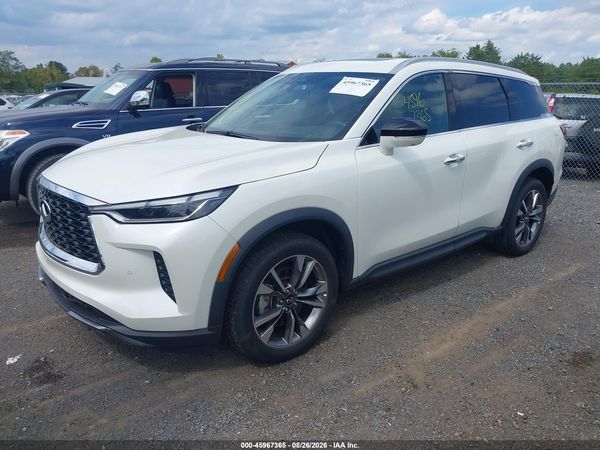 2022 INFINITI QX60 LUXE AWD — I2