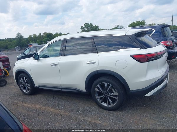 2022 INFINITI QX60 LUXE AWD — I117