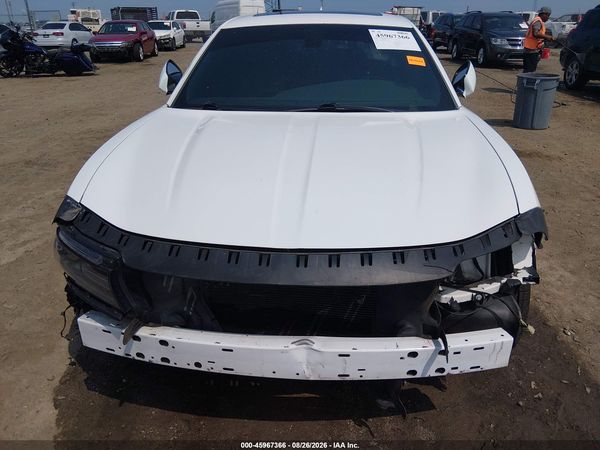 2016 DODGE CHARGER SXT — I6