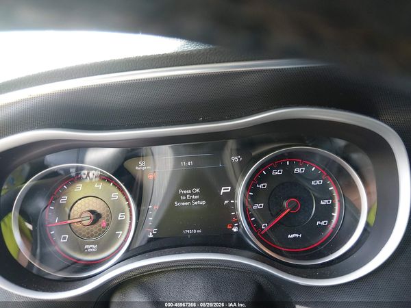 2016 DODGE CHARGER SXT — I7