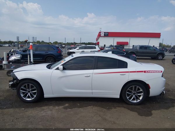 2016 DODGE CHARGER SXT — I117