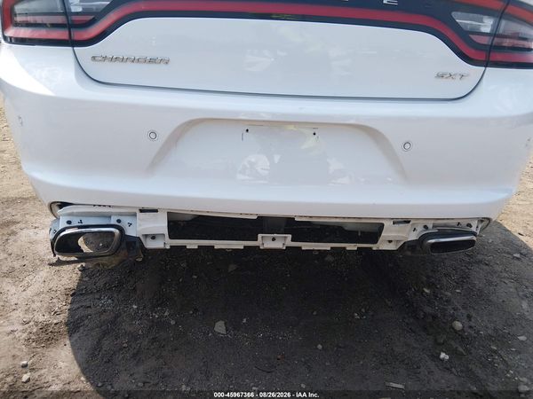 2016 DODGE CHARGER SXT — I156