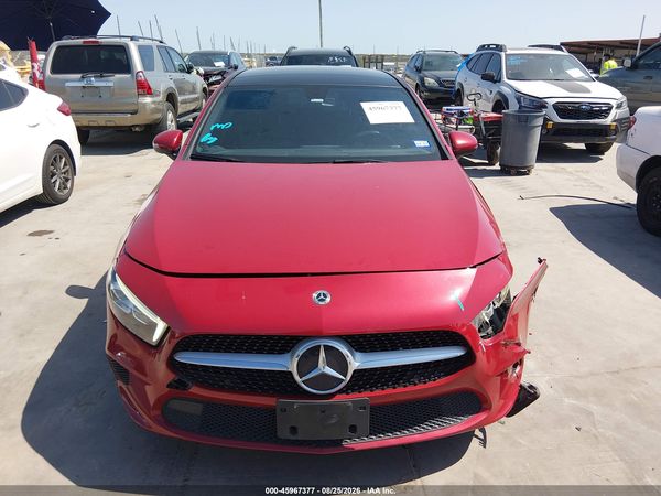 2021 MERCEDES-BENZ A 220 A220