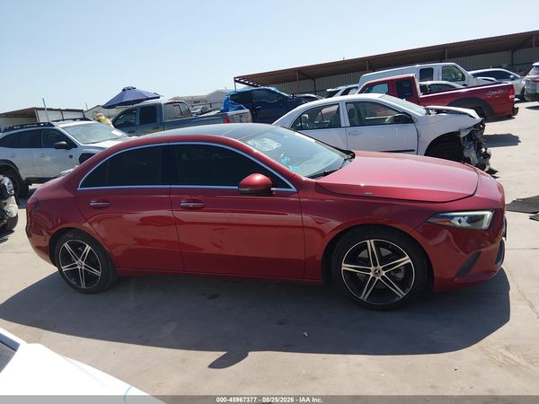 2021 MERCEDES-BENZ A 220 A220