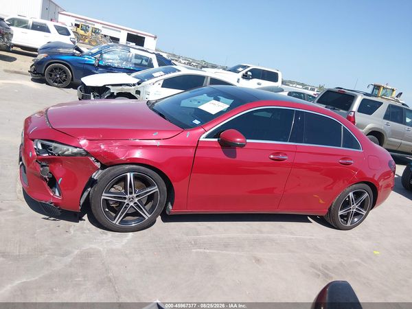 2021 MERCEDES-BENZ A 220 A220