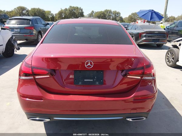 2021 MERCEDES-BENZ A 220 A220