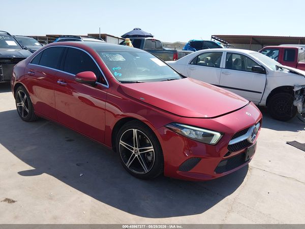 2021 MERCEDES-BENZ A 220 A220