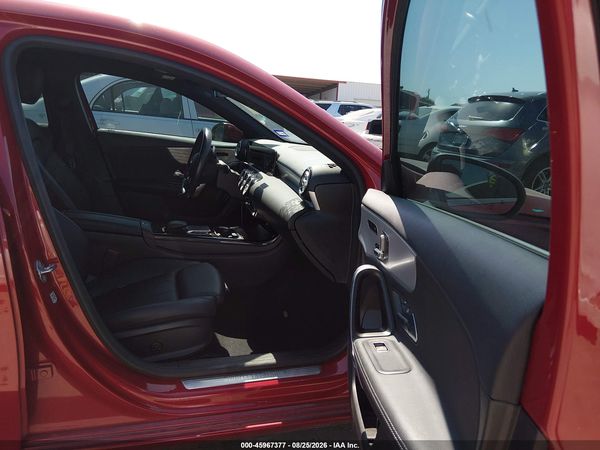2021 MERCEDES-BENZ A 220 A220