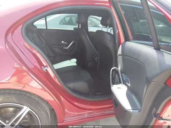 2021 MERCEDES-BENZ A 220 A220