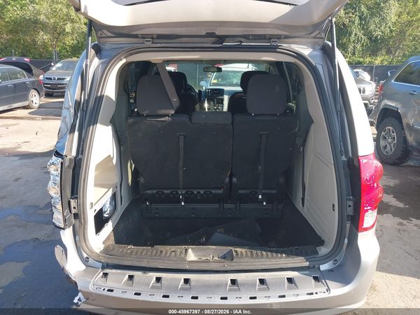 2018 DODGE GRAND CARAVAN SE — I152