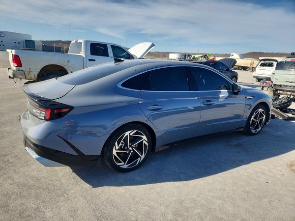 2024 HYUNDAI SONATA