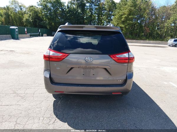 2017 TOYOTA SIENNA LE 8 PASSENGER