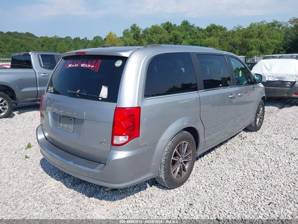 2017 DODGE GRAND CARAVAN SXT — I4