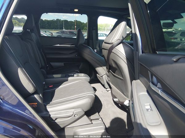 2022 INFINITI QX60 AUTOGRAPH AWD — I8