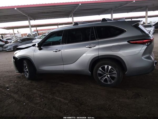 2021 TOYOTA HIGHLANDER