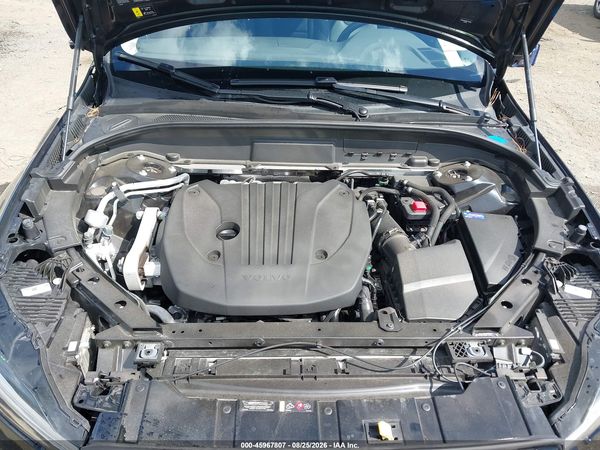 2025 VOLVO XC60 B5 CORE