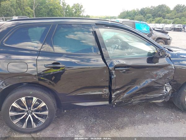 2025 VOLVO XC60 B5 CORE
