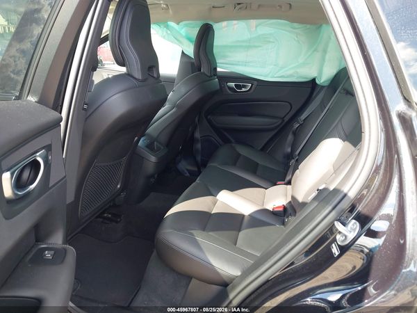 2025 VOLVO XC60 B5 CORE