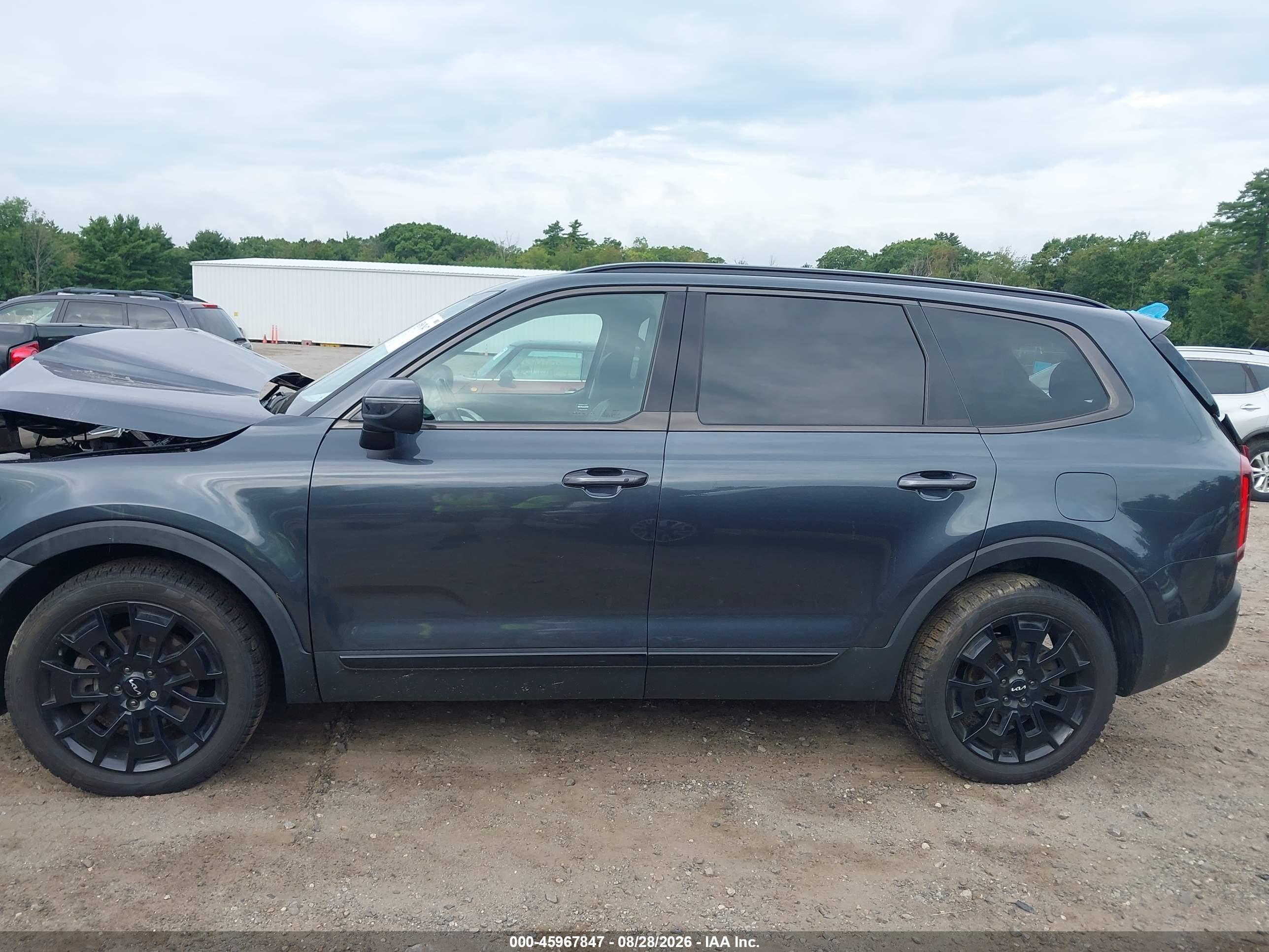 2022 KIA TELLURIDE EX