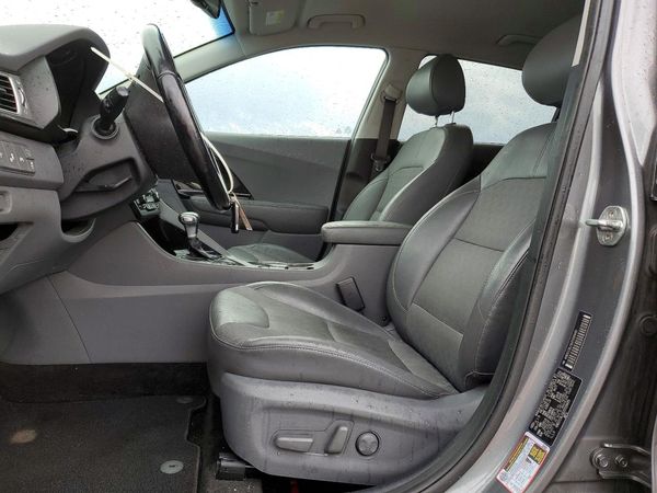 2018 KIA NIRO