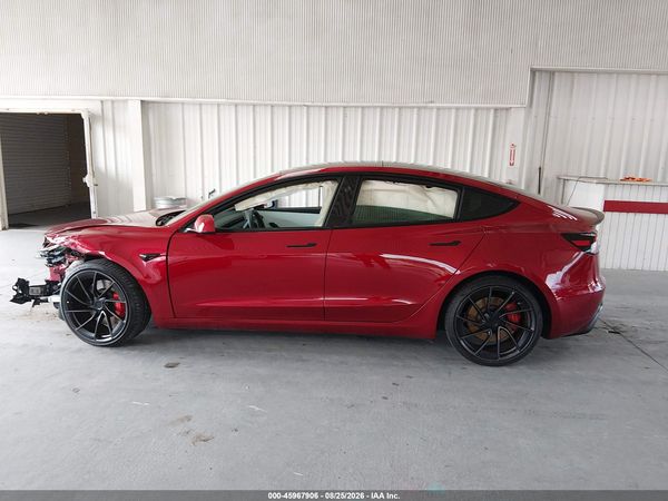 2024 TESLA MODEL 3
