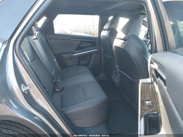 2024 TOYOTA BZ4X XLE — I8