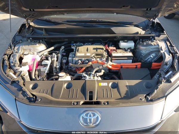 2024 TOYOTA BZ4X XLE — I10
