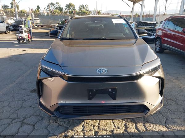 2024 TOYOTA BZ4X XLE — I115