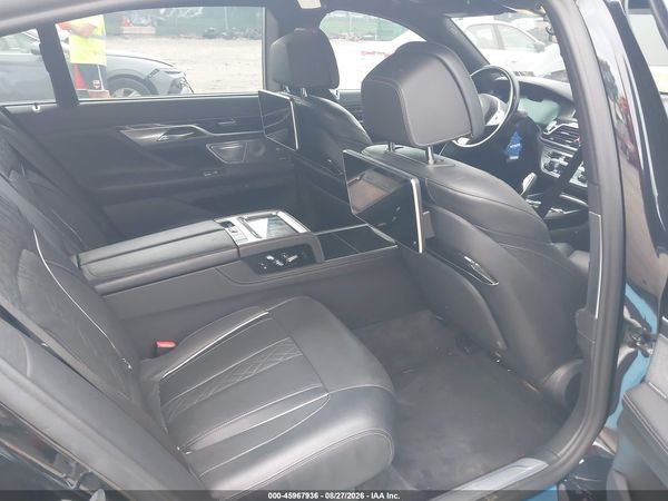 2022 BMW 750 I XDRIVE — I8