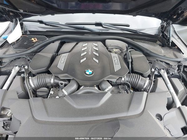 2022 BMW 750 I XDRIVE — I10