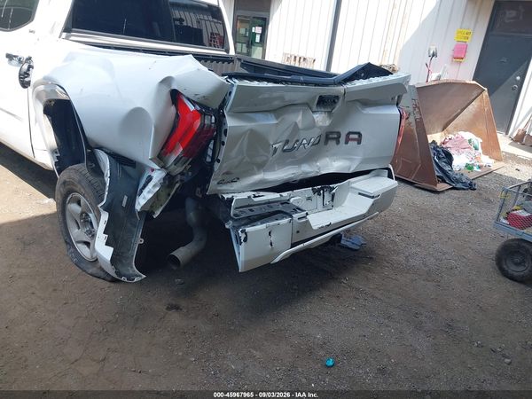 2026 TOYOTA TUNDRA SR5 CREWMAX 5.5' BED — I6