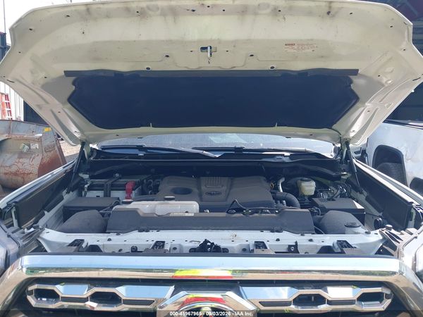 2026 TOYOTA TUNDRA SR5 CREWMAX 5.5' BED — I10