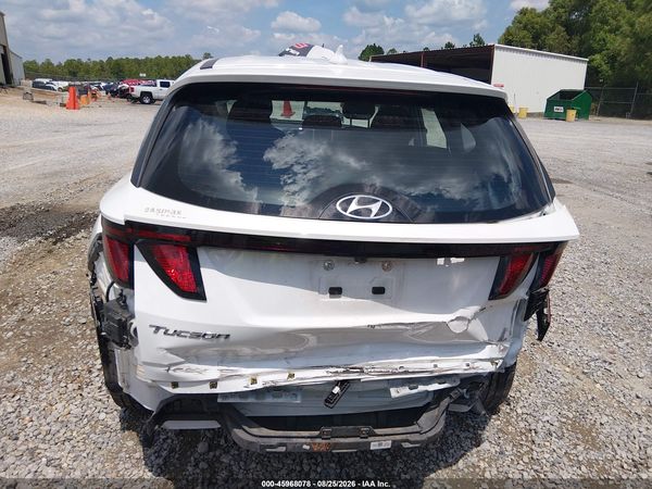 2023 HYUNDAI TUCSON SE