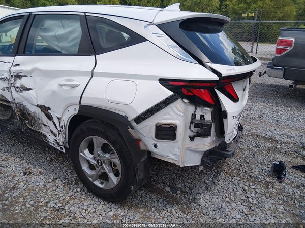 2023 HYUNDAI TUCSON SE