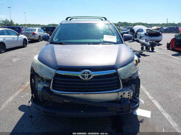 2016 TOYOTA HIGHLANDER XLE V6 — I6