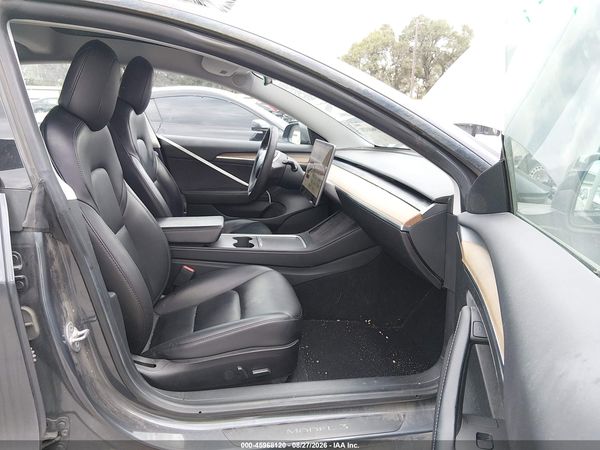 2021 TESLA MODEL 3 — I5