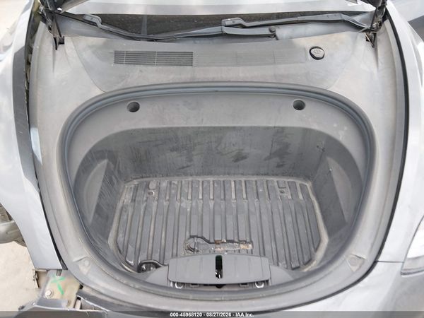 2021 TESLA MODEL 3 — I10