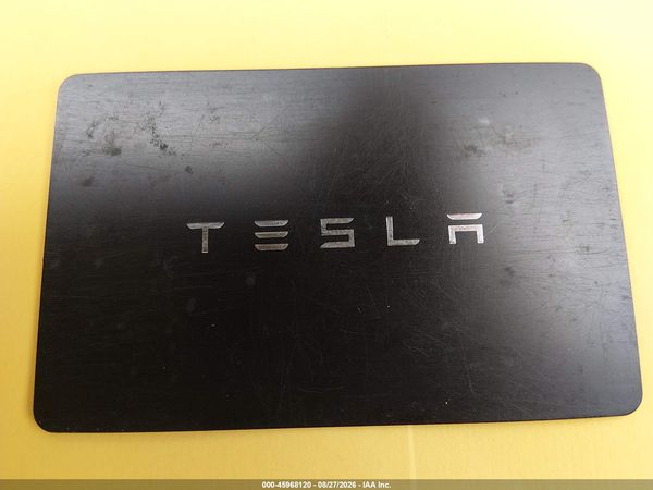 2021 TESLA MODEL 3 — I11