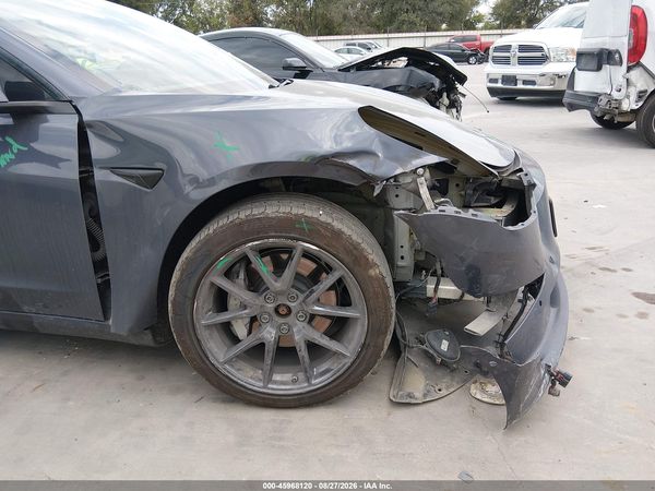 2021 TESLA MODEL 3 — I152