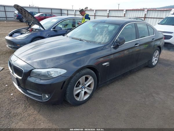 2012 BMW 528I XDRIVE — I2