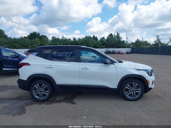 2021 KIA SELTOS S — I116