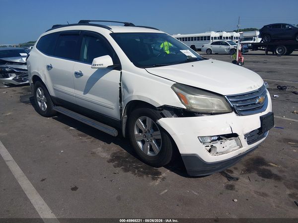2014 CHEVROLET TRAVERSE LT — I1
