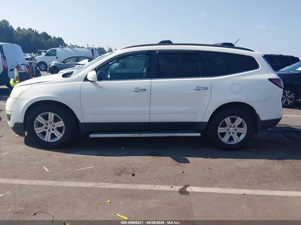 2014 CHEVROLET TRAVERSE LT — I117