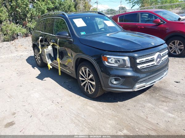 2022 MERCEDES-BENZ GLB 250 4MATIC — I1