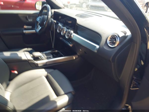 2022 MERCEDES-BENZ GLB 250 4MATIC — I5