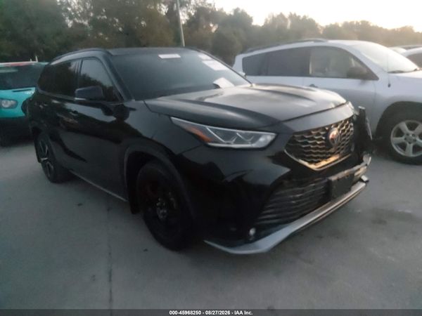 2021 TOYOTA HIGHLANDER XSE