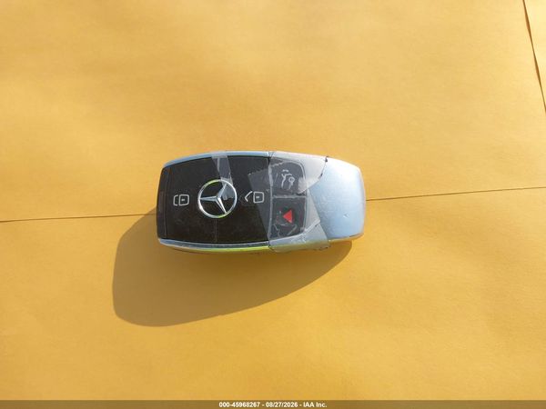 2017 MERCEDES-BENZ E 300 4MATIC — I11